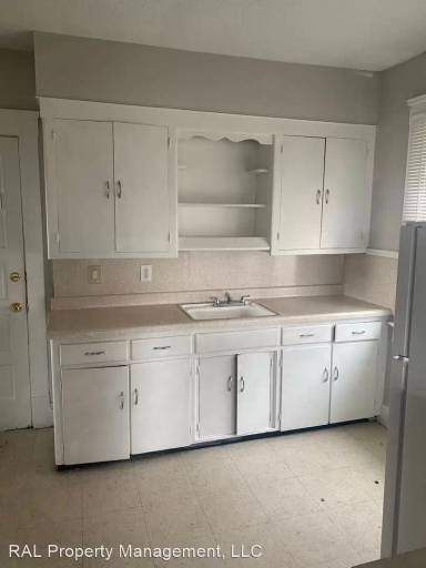 Main picture of 4108 Smith Ave
