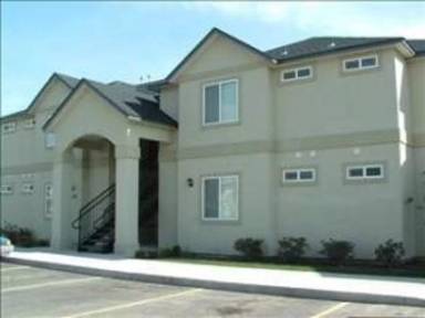 Main picture of 10105 W Garverdale Ln