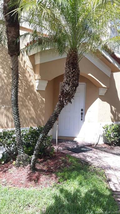 Main picture of 12969 SW 30th Ct