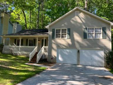 Main picture of 3270 Revere Cir