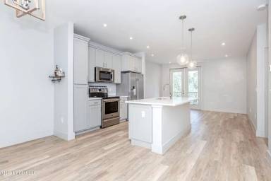 Main picture of Inlet Residences