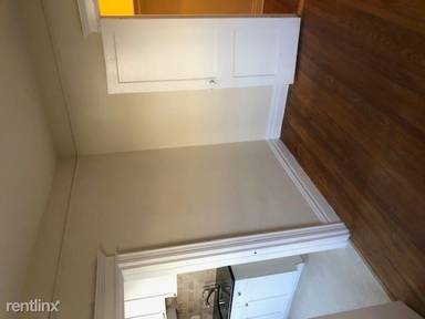 Main picture of 44 63rd St
