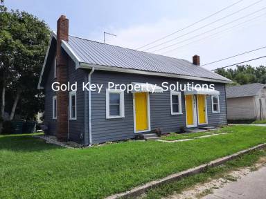 Main picture of 1945 W 11th St