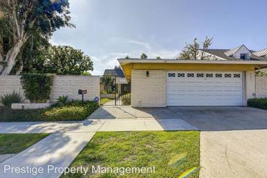 Main picture of 2333 Aralia St