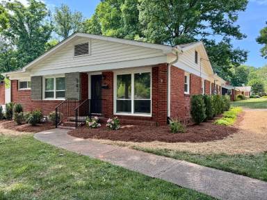 Main picture of 947 Dudley Dr