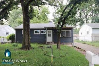 Main picture of 4519 Gladstone St