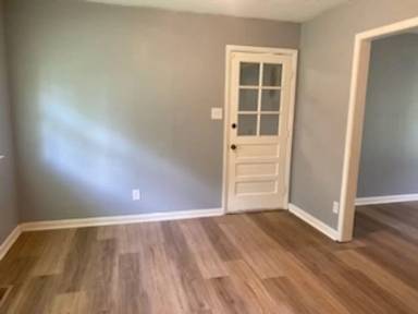 Main picture of 5537 Lawnwood Dr