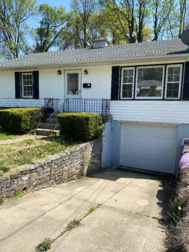 Main picture of 3141 West Tower Ave