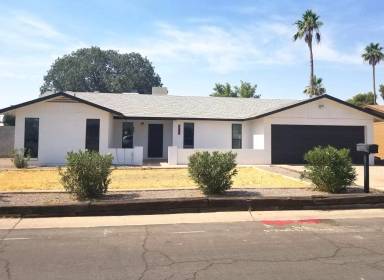 Main picture of 855 E Viola St
