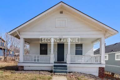 Main picture of 4309 Chestnut Ave