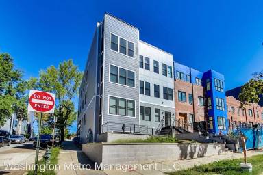 Main picture of 1638 K St NE