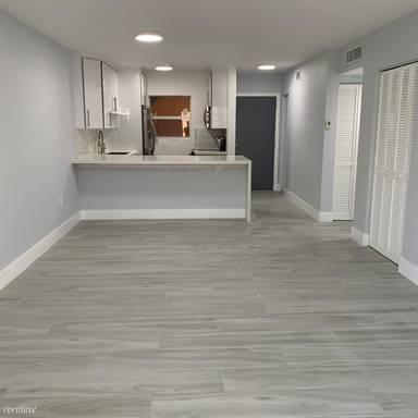 Main picture of 120 Royal Palm Rd