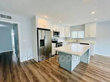 Main picture of 715 5th St