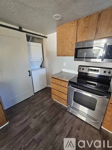 Main picture of 5889 N Streamside Pl