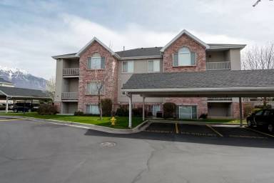 Main picture of 62 N Garden Park