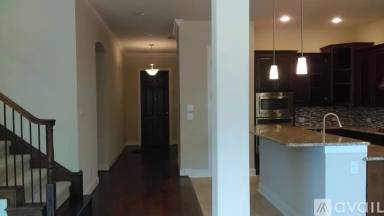 Main picture of 2105 Old Country Dr