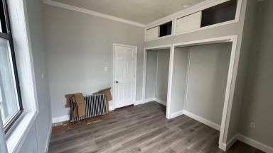 Main picture of 917 Wyckoff Ave