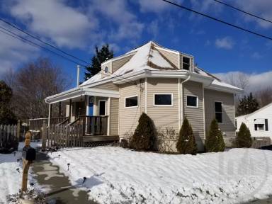 Main picture of 16 Cornell Ave