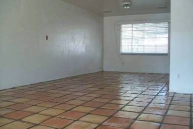 Main picture of 1204 W 7th St