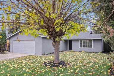 Main picture of 8737 Grayling Way