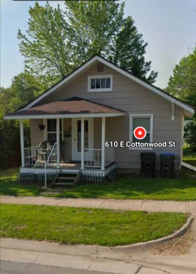 Main picture of 610 E Cottonwood St