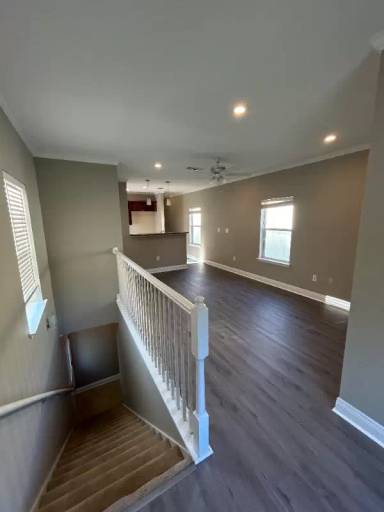 Main picture of 13493 Artes St