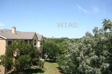 Main picture of 3921 W Parmer Ln