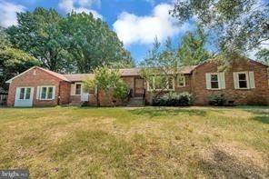 Main picture of 5825 Piedmont Dr