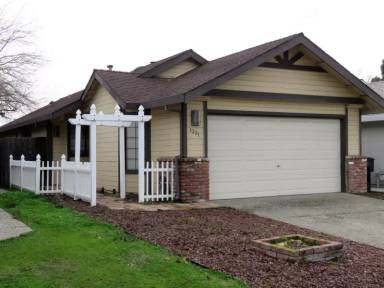 Main picture of 1331 Chignahuapan Way