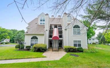 Main picture of 1013 Summerglenn Ct