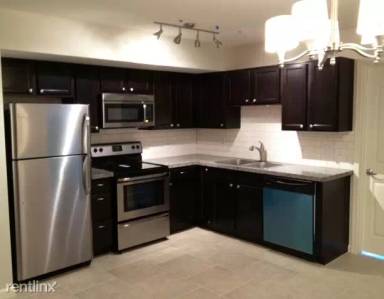 Main picture of Riata Court Apartments