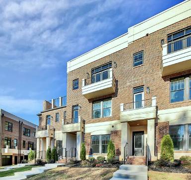 Main picture of 617 W Worthington Ave