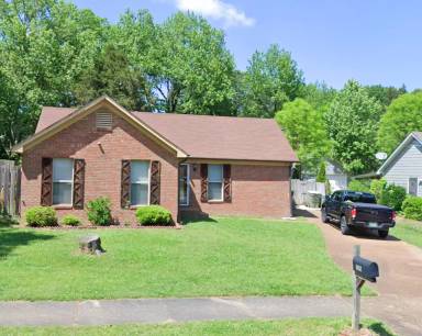 Main picture of 6452 Saginaw Rd