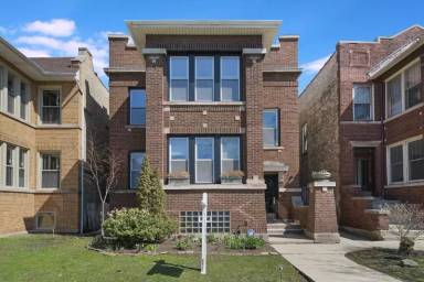 Main picture of 6429 N Wayne Ave