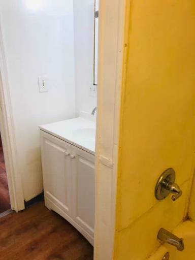 Main picture of 26 Madison St
