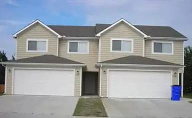 Main picture of 2504 Deerfield Blvd
