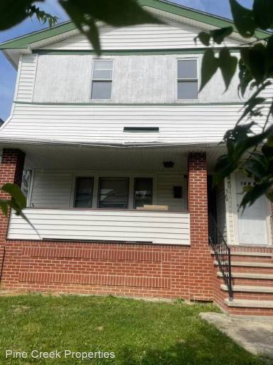 Main picture of 3606 E 112th St