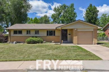 Main picture of 2857 S Joslin Ct