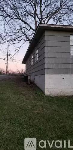 Main picture of 4401 41st Pl N