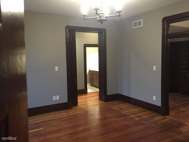 Main picture of 4240 Manchester Ave