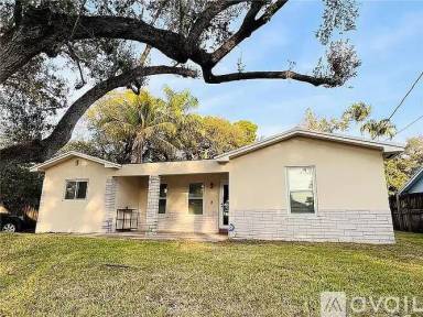 Main picture of 4540 SW 24th St