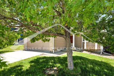 Main picture of 6057 S Quatar Way