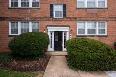 Main picture of 1808 W Abingdon Dr