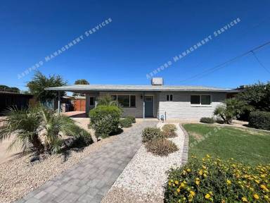 Main picture of 11618 N 21st Ave