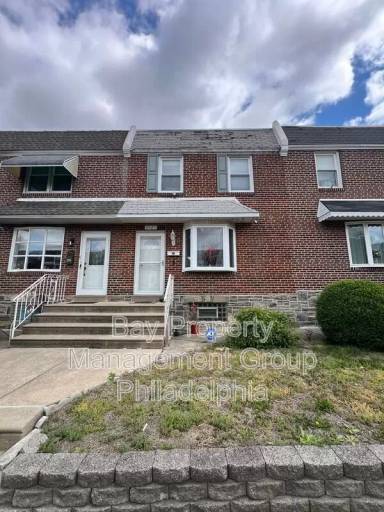 Main picture of 2121 Lardner St