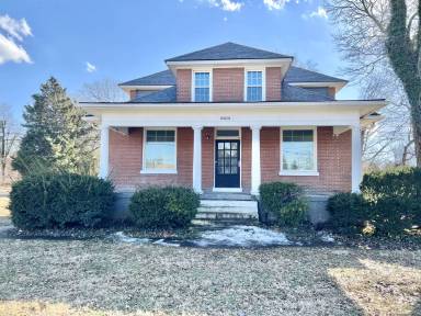 Main picture of 4500 Bardstown Rd