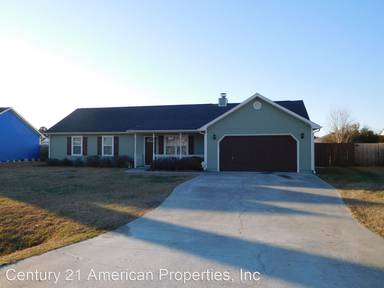 Main picture of 103 Daphne Dr