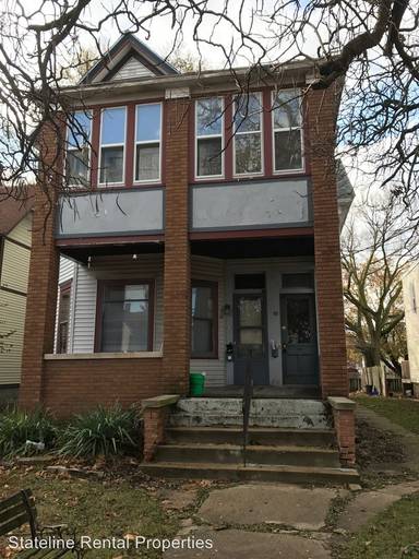 Main picture of 132 N Longwood St