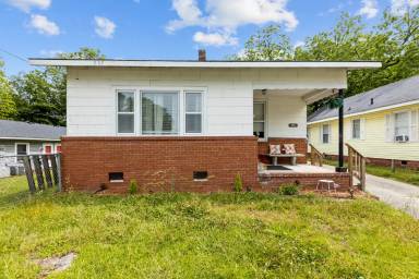 Main picture of 507 W 3rd St