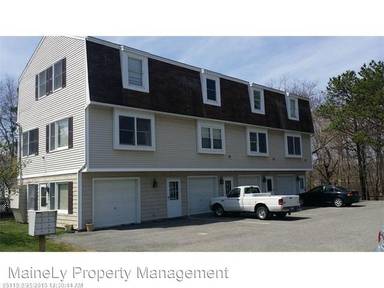 Main picture of 152 E Grand Ave